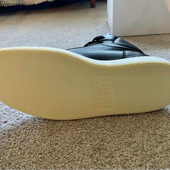 MM6 Maison Margiela Black Basketball Sneakers - Picture 3 of 5